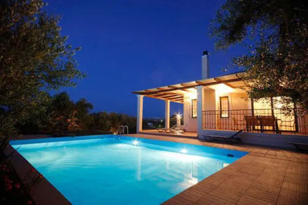 Three-Bedroom Sea View Villa for Rent in Galatas, Chania — photo 4