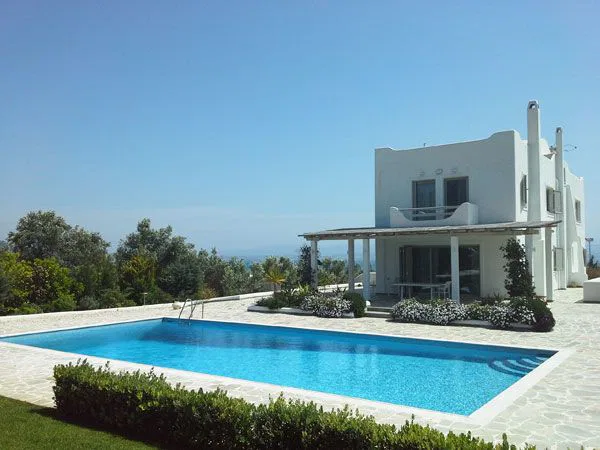 Sea-View Seven-Bedroom Villa for Rent in Loutraki - Perachora, Loutraki