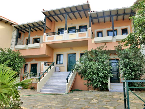 Seafront Apartment for Rent in Chorafakia, Akrotiri — photo 5