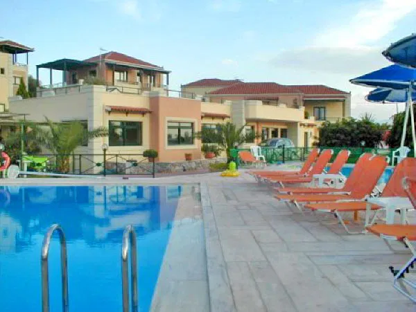 Seafront Apartment for Rent in Chorafakia, Akrotiri — photo 3
