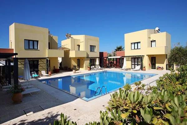 Three-Bedroom Sea View Villa for Rent in Pirgos Psilonerou, Platanias