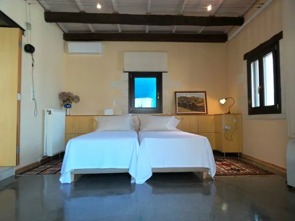 Two-Bedroom Sea View Villa for Rent in Tampakaria, Chania — photo 5