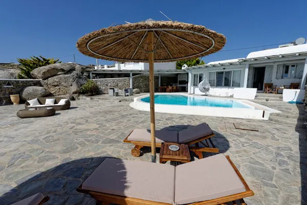 Sea-View Five-Bedroom Villa for Rent in Mykonos, Cyclades — photo 4
