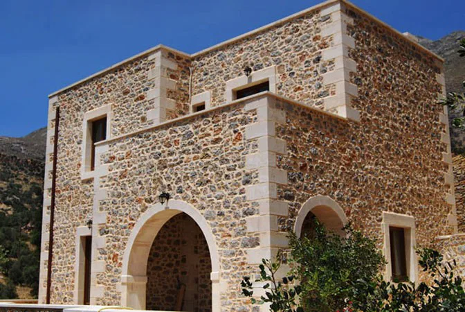 Sea View Villa with Two Bedrooms for Rent in Triopetra, Agios Vassilios