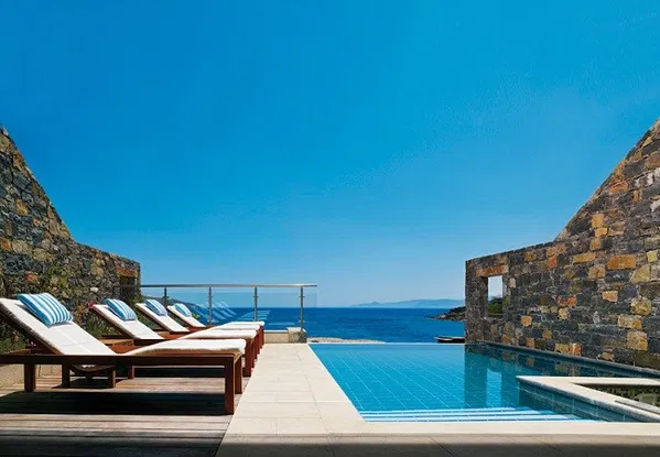 300 m² Sea View Two-Bedroom Villa for Sale in Elounda, Agios Nikolaos — photo 5