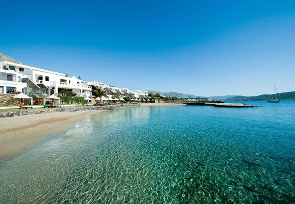 300 m² Sea View Two-Bedroom Villa for Sale in Elounda, Agios Nikolaos — photo 2