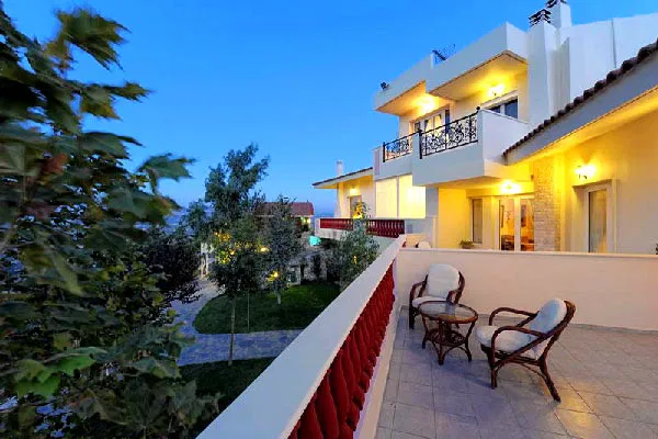 Sea-View Ten-Bedroom Villa for Sale in Agios Myron Heraklion, Heraklion — photo 4