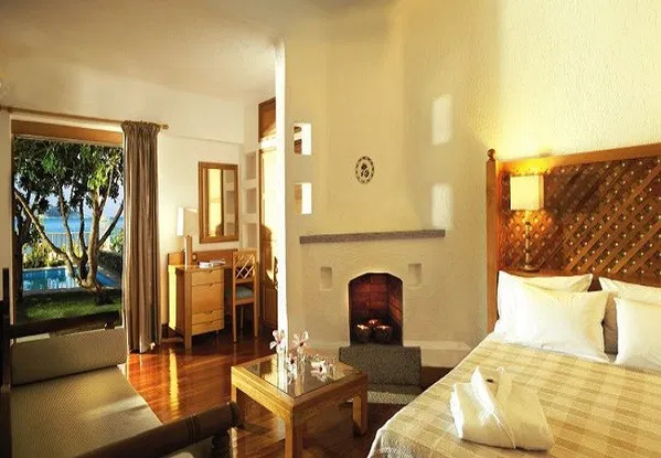 Sea View Two-Bedroom Villa for Sale in Elounda, Agios Nikolaos — photo 4