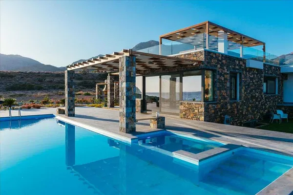 Sea-View Six-Bedroom Villa for Sale in Mochlos, Sitia — photo 3