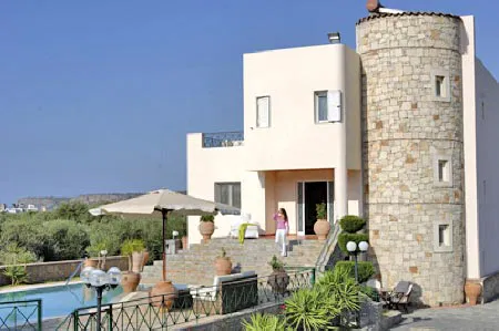 Seven-Bedroom Seafront Villa for Sale in Sissi, Agios Nikolaos — photo 4