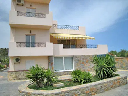 Seven-Bedroom Seafront Villa for Sale in Sissi, Agios Nikolaos — photo 2