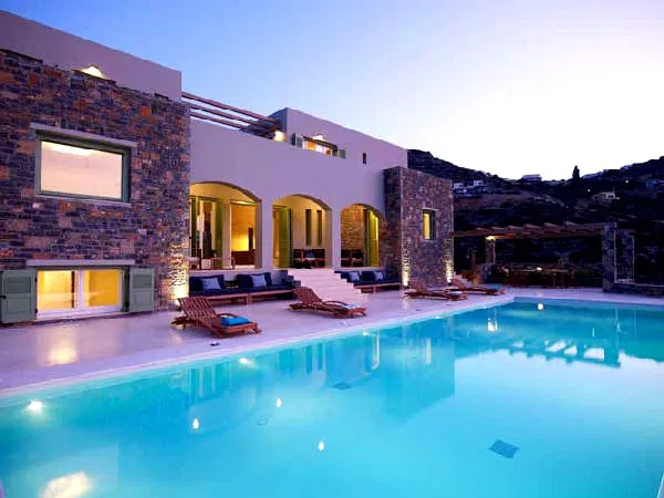 Eight-Bedroom Sea-View Villa for Sale in Elounda, Agios Nikolaos — photo 2