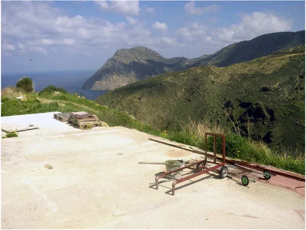 Sea-View 130,500 m² Land for Sale in Sitia, Lasithi — photo 3