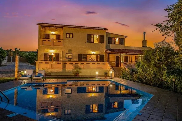 Three-Bedroom Villa for Sale in Maleme, Platanias — photo 3