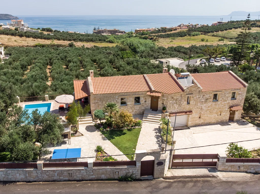 Three-Bedroom Sea-View Villa for Sale in Agia Marina, Chania