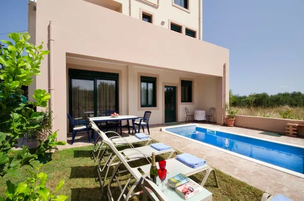 Four-Bedroom Sea View Villa for Sale in Maleme, Platanias