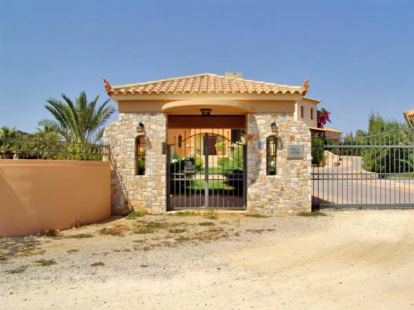 Sea View Business for Sale in Maleme, Platanias
