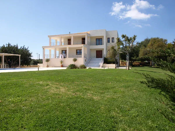 Three-Bedroom Sea View Villa for Sale in Pithari, Akrotiri