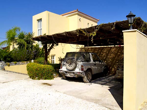 Sea-View Three-Bedroom Villa for Sale in Gavalochori, Apokoronas — photo 5
