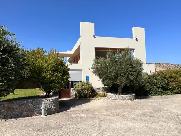 Sea-View Six-Bedroom Villa for Sale in Kalyves, Apokoronas — photo 5