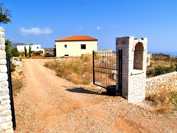 Sea View Six-Bedroom Villa for Sale in Kefalas, Apokoronas