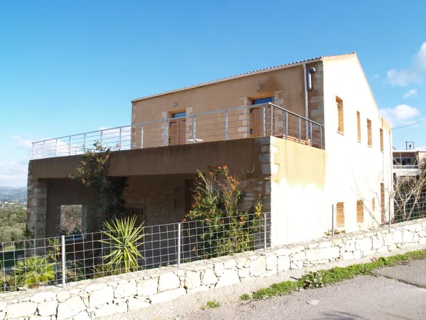 Seafront Four-Bedroom Villa for Sale in Embrosneros, Apokoronas — photo 2