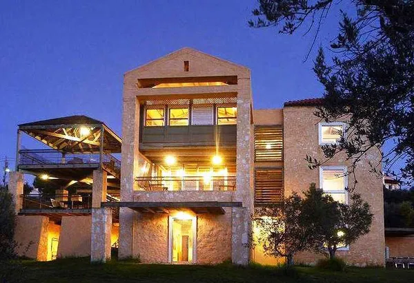 Sea View Six-Bedroom Villa for Sale in Galatas, Chania — photo 2