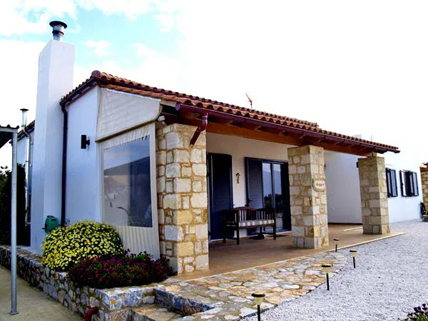 Seafront Four-Bedroom Villa for Sale in Kefalas, Apokoronas — photo 4