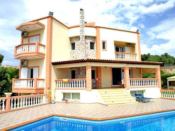 Sea View Six-Bedroom Villa for Sale in Sternes, Akrotiri