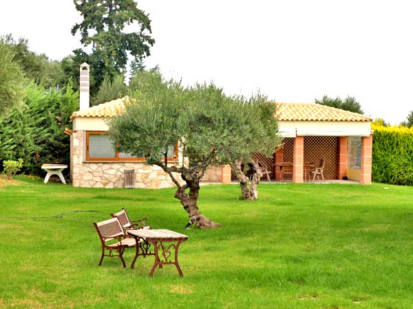 Sea View Six-Bedroom Villa for Sale in Sternes, Akrotiri — photo 4