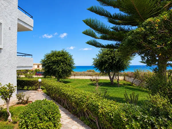 Sea-View Two-Bedroom Villa for Sale in Stalos, Chania — photo 3