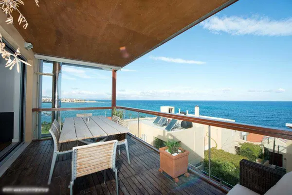 Three-Bedroom Sea-View Penthouse for Sale in Chalepa, Chania