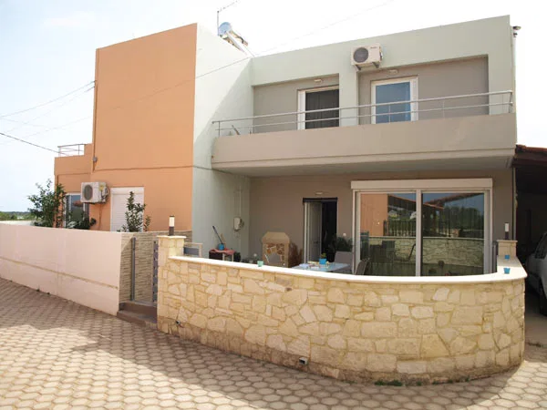 Seafront Three-Bedroom Villa for Sale in Sternes, Akrotiri