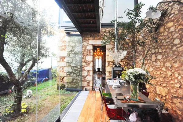 Seafront 126 m² Villa with Three Bedrooms for Sale in Agios Ioannis, Chania