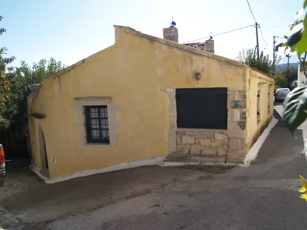 Four-Bedroom Seafront Villa for Sale in Douliana, Apokoronas — photo 5