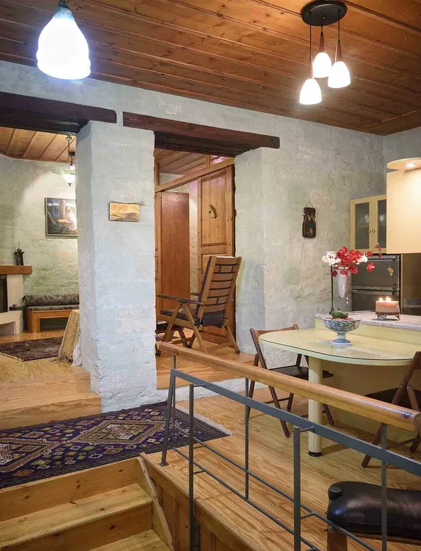 Seafront Three-Bedroom Villa for Sale in Old Town, Chania — photo 4