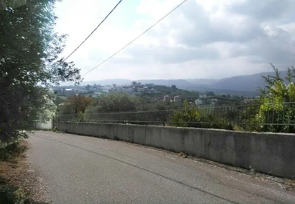 Seafront 1,680 m² Plot of Land for Sale in Galatas, Chania — photo 3