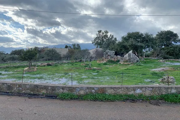 Seafront 1,200 m² Land for Sale in Litsarda, Apokoronas — photo 3
