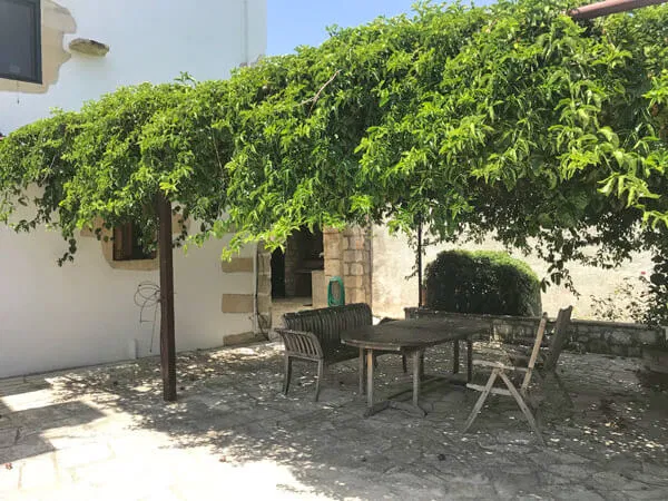 Seafront Villa with Four Bedrooms for Rent in Krionerida, Apokoronas — photo 3