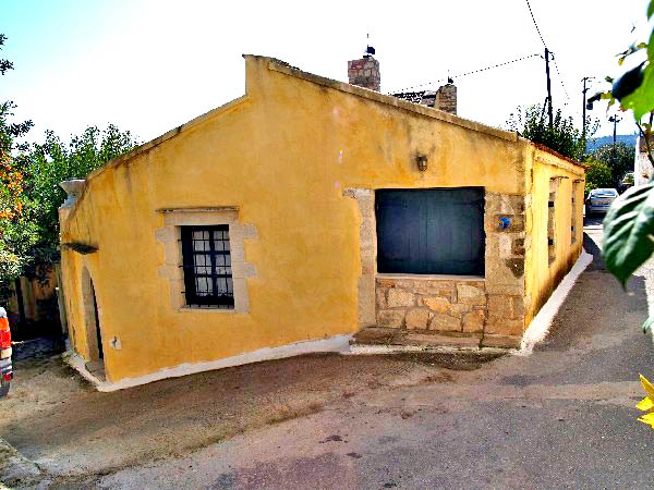 Seafront One-Bedroom Villa for Rent in Douliana, Apokoronas — photo 4
