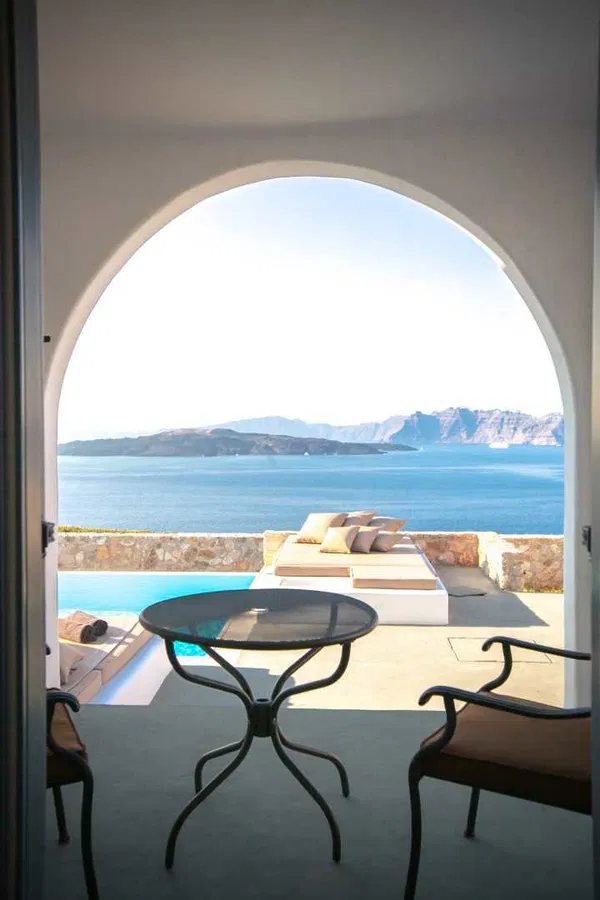 831 m² Sea-View Hotel for Sale in Santorini, Cyclades — photo 4