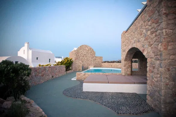 831 m² Sea-View Hotel for Sale in Santorini, Cyclades — photo 5