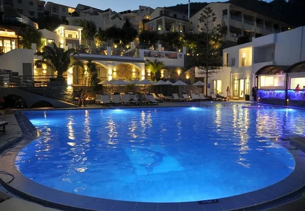 6032 m² Sea View Hotel for Sale in Elounda, Agios Nikolaos — photo 2