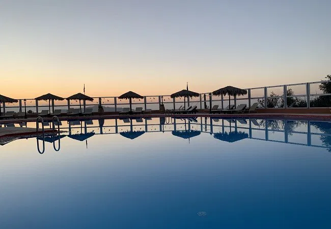 779 m² Sea-View Hotel for Sale in Daratso, Chania