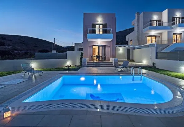 Nine-Bedroom Sea View Villa for Sale in Triopetra, Agios Vassilios — photo 2