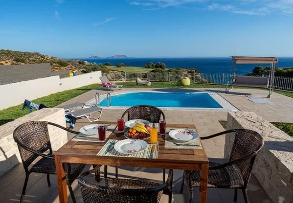 Nine-Bedroom Sea View Villa for Sale in Triopetra, Agios Vassilios — photo 3