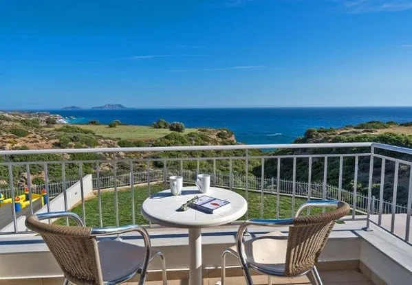 Nine-Bedroom Sea View Villa for Sale in Triopetra, Agios Vassilios — photo 5