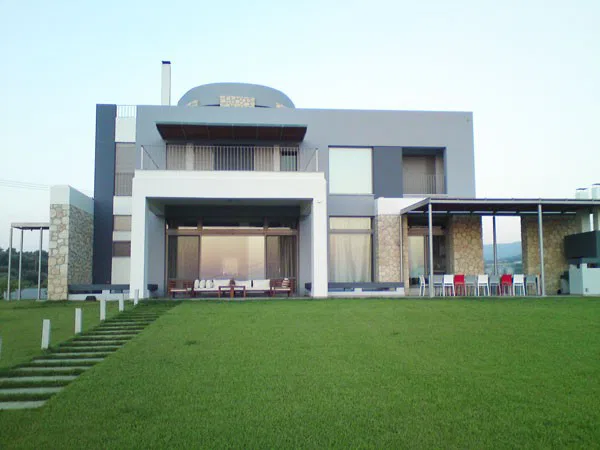 Seafront Five-Bedroom Villa for Sale in Rethymnon