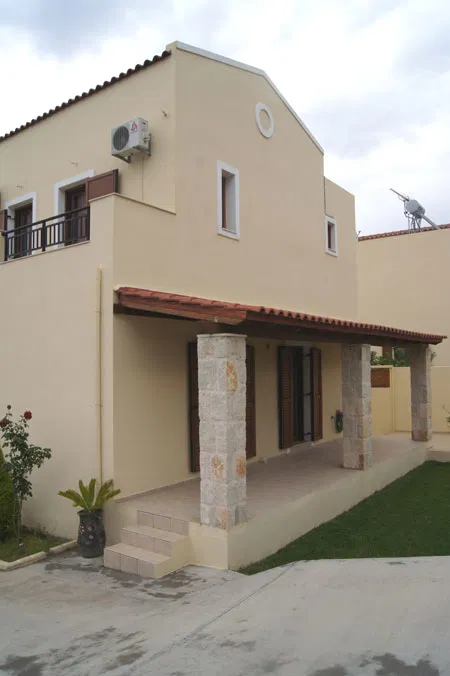 Seafront Three-Bedroom Villa for Rent in Agios Dimitrios Rethymnon, Rethymnon — photo 2