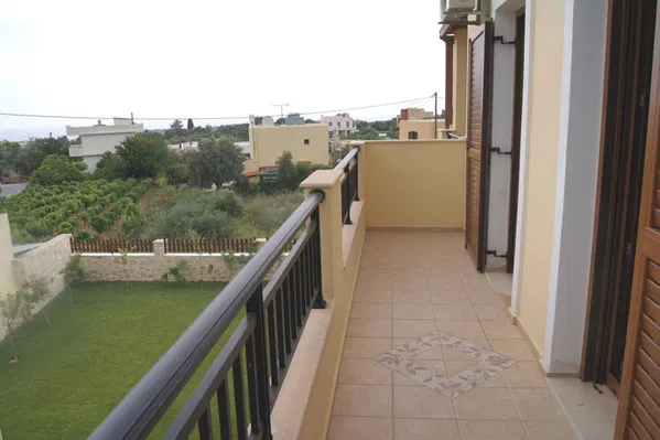 Seafront Three-Bedroom Villa for Rent in Agios Dimitrios Rethymnon, Rethymnon — photo 5